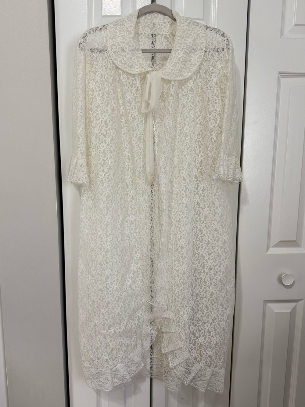 Vintage Lace Sheer Robe with Peter Pan Collar